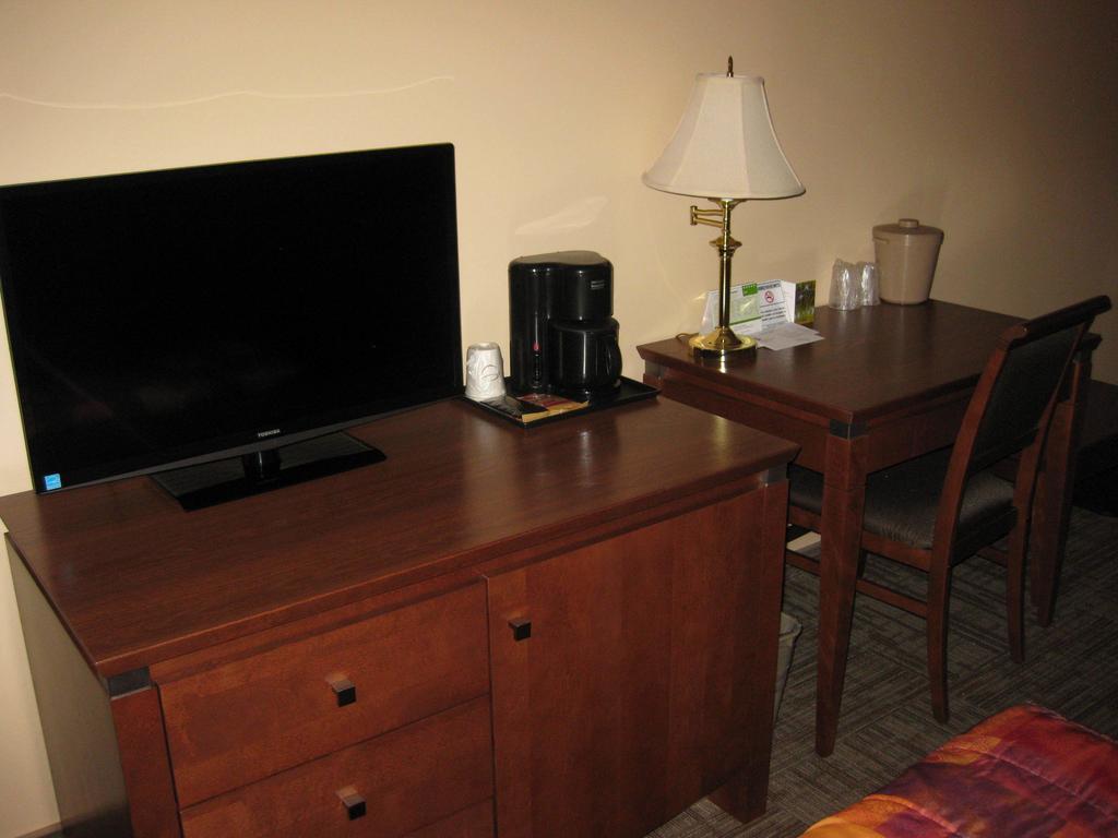Hotel Matagami מראה חיצוני תמונה